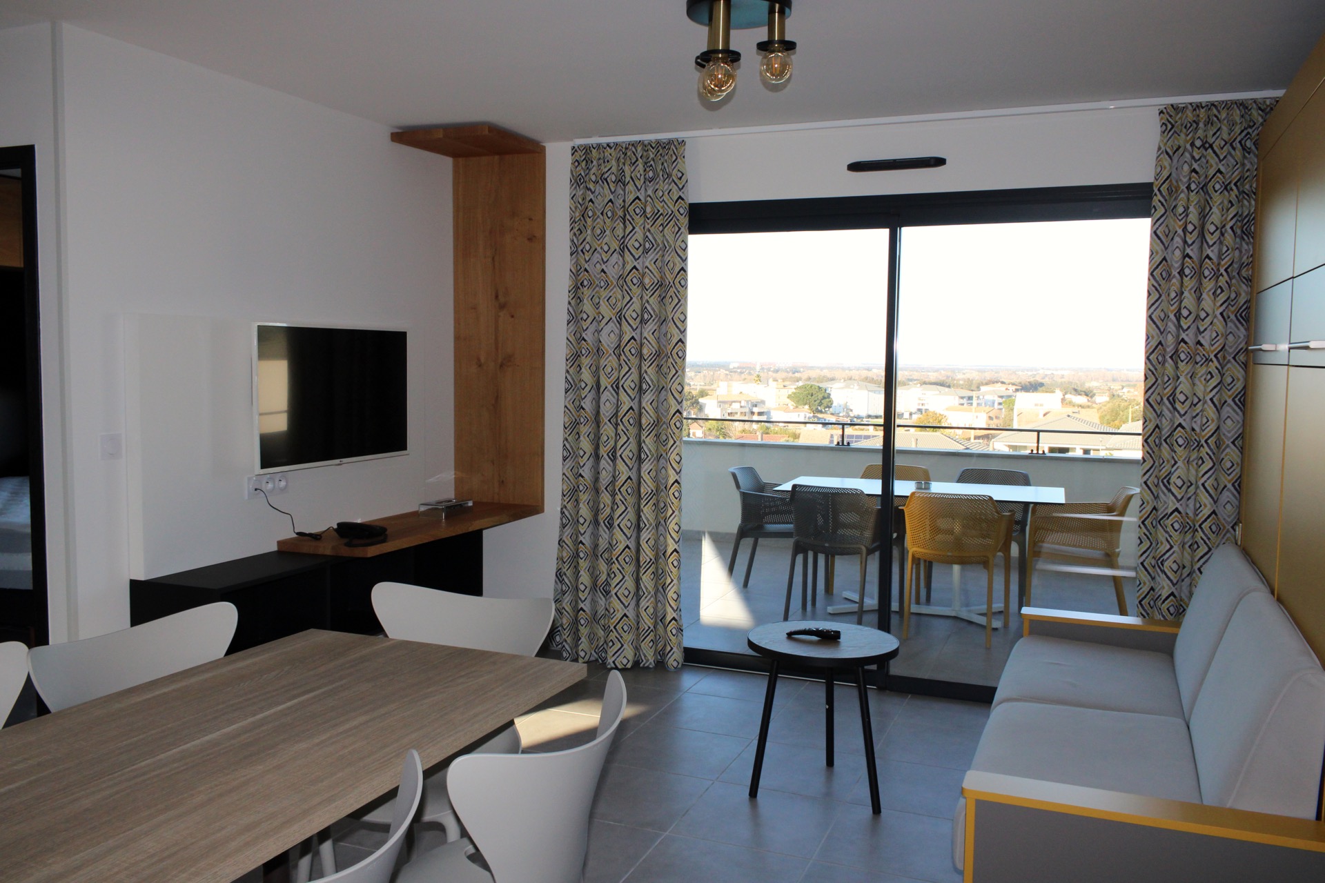 Two-bedroom apartment (T3) in Corsica near Bastia