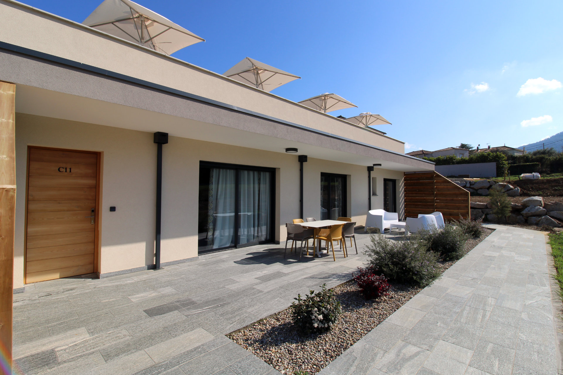 Superior two-bedroom apartment (T3) in Corsica near Bastia